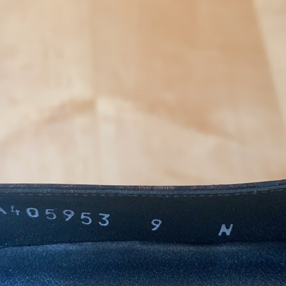 Stuart Weitzman Snake Skin Heels 9 - Picture 9 of 12